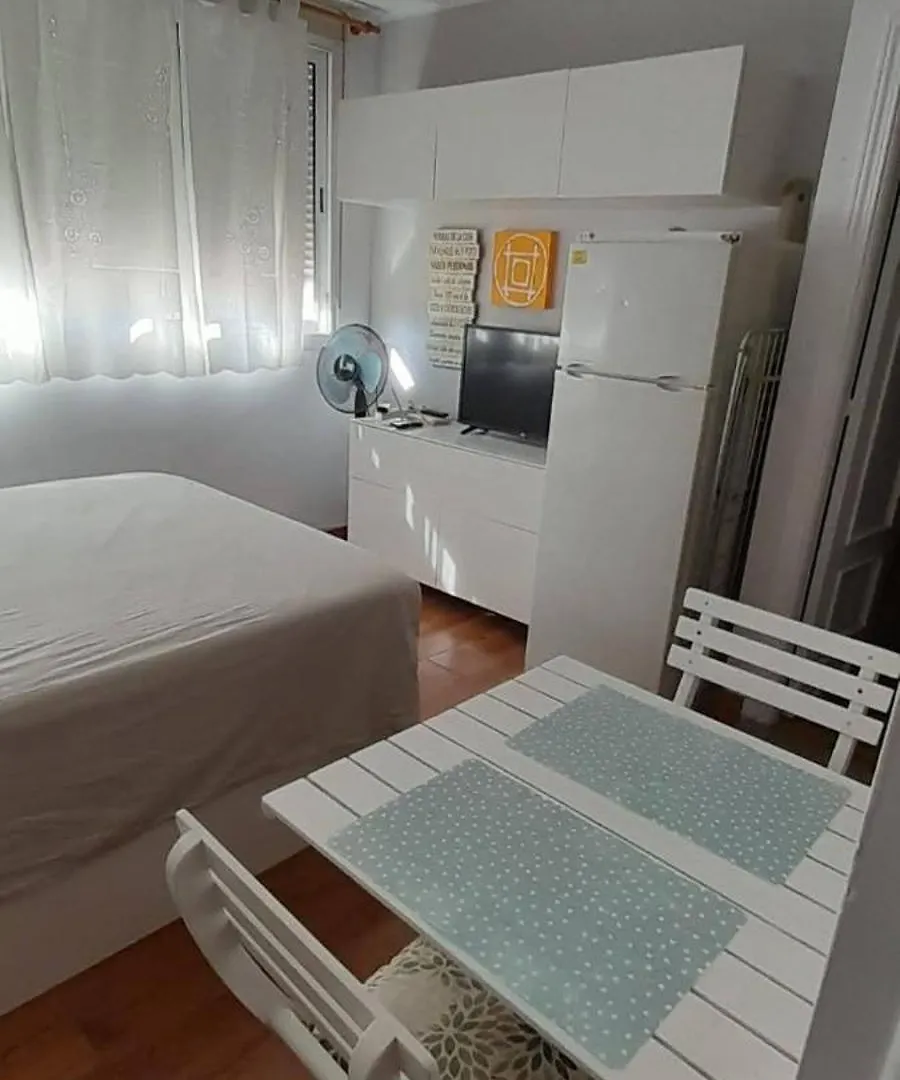 Apartmán Estudio Central En Zona Petonal Y Cerca A La Playa Torremolinos 0*,  Španělsko