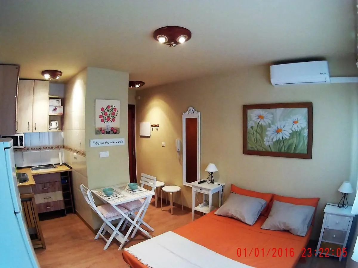 Estudio Central En Zona Petonal Y Cerca A La Playa Torremolinos