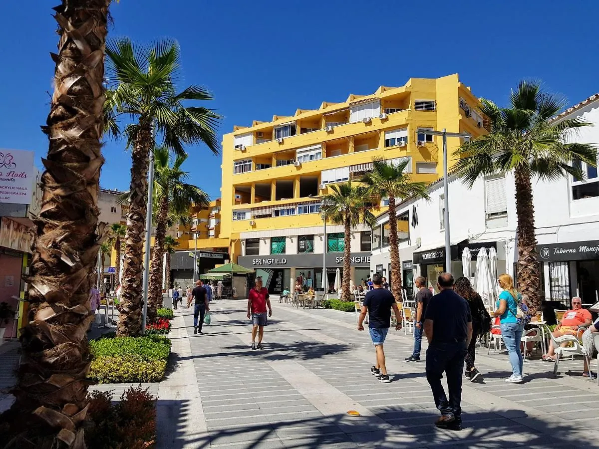 Estudio Central En Zona Petonal Y Cerca A La Playa location